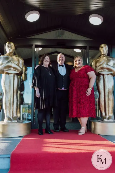 Smith O'Brien's Goes To The Movies — photo SOB-202